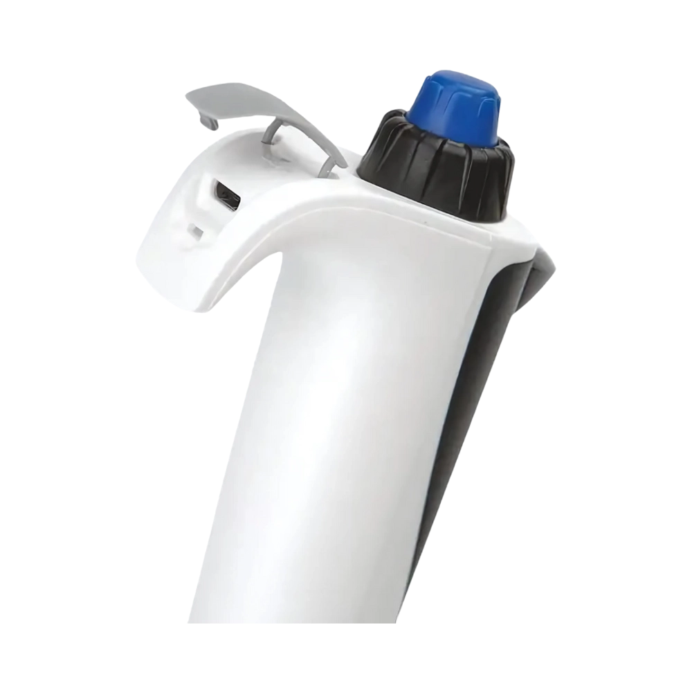 Electronic Single Channel Pipette with USB support and dual-mode charging system