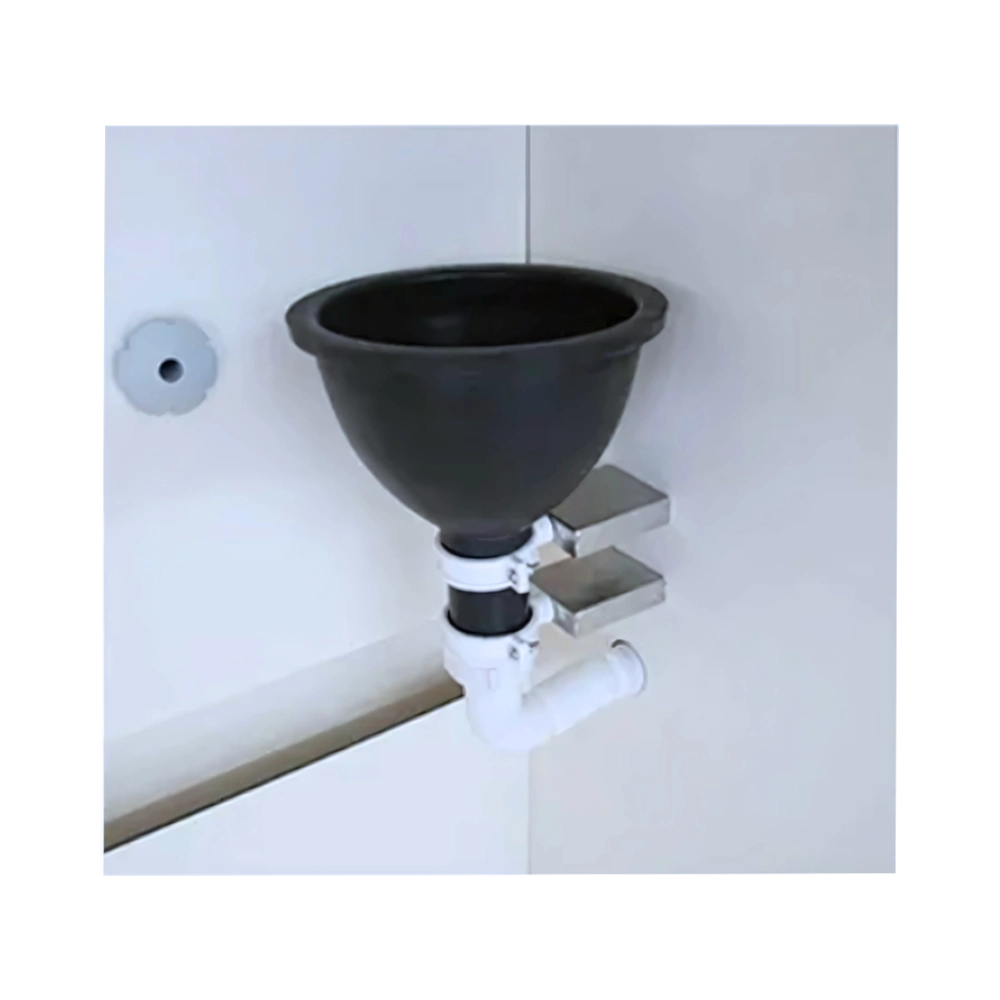 Walk-in laboratory fume hood with external blower and manual sliding glass